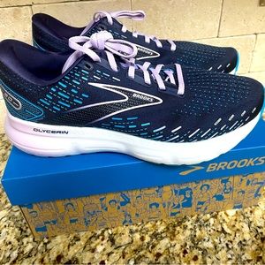 NIB Women’s Brooks Glycerin 20 9.5 Wide/D